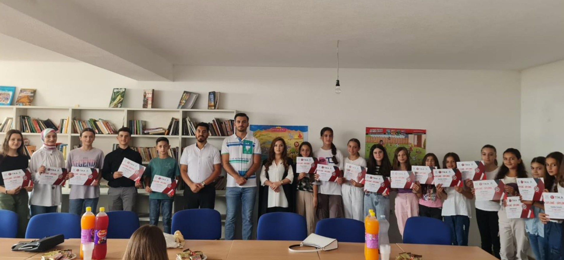 K. Makedonya’da Türkçe kurslarına katılan öğrenciler sertifikalarını aldı