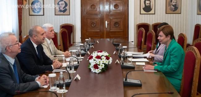 Bulgaristan Cumhurbaşkanı Radev, Türkiye’nin Sofya Büyükelçisi Aylin Sekizkök ile bir araya geldi