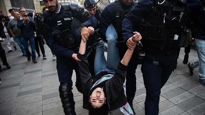Avrupa’da Filistin’e destek gösterileri kısıtlamalar, yasaklar ve gözaltılarla geçti