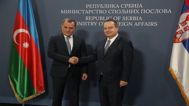Azerbaycan Dışişleri Bakanı Bayramov, Sırbistan’da temaslarda bulundu