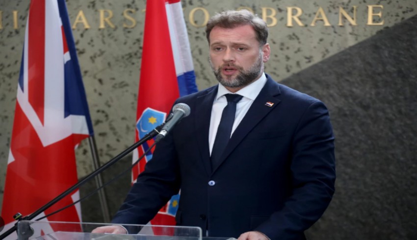 Hırvatistan Savunma Bakanı Banozic trafik kazasında ağır yaralandı