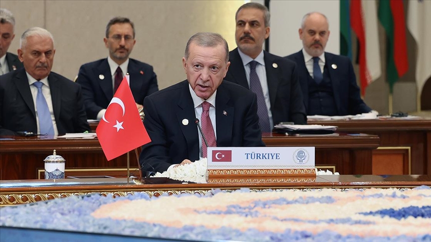 Cumhurbaşkanı Erdoğan: İsrail yönetimi insanlığa dair ne kadar değer varsa hepsini çiğnemeye devam ediyor