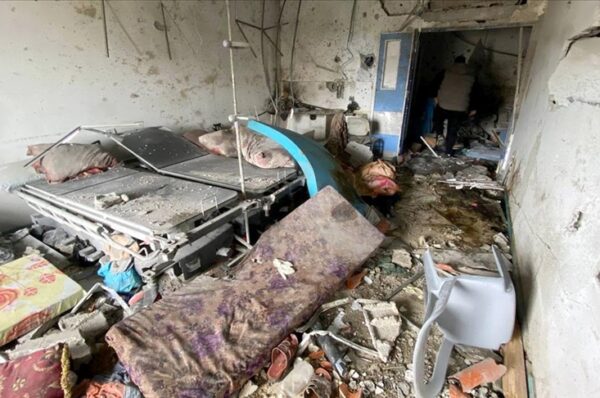 İsrail’in saldırılarını sürdürdüğü Gazze’deki imkansızlıklar nedeniyle “salgın felaketi” yaşanıyor