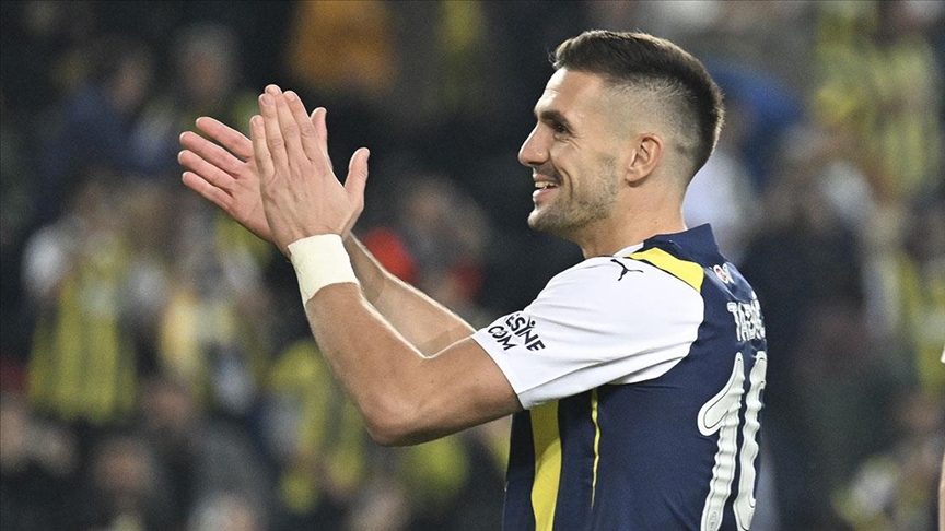 Fenerbahçe’de ligde 17 maçlık ilk bölümün en istikrarlısı Sırp futbolcu Tadic oldu