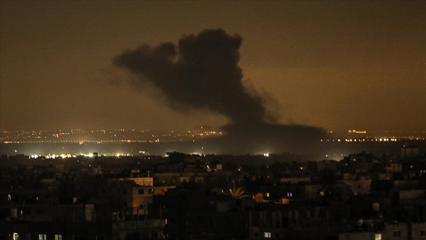 İsrail ordusu, gece boyunca Gazze’nin birçok noktasını vurdu