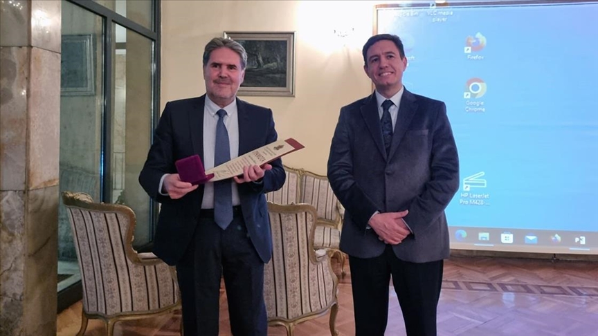 Bulgaristan, Ankara Üniversitesinden Prof. Dr. Mevsim’e “Altın Asır Onur Nişanı” verdi
