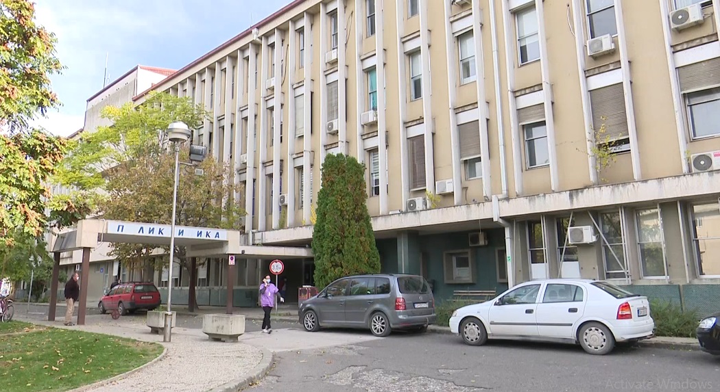 Üsküp 8 Eylül Hastanesi’nde bıçaklanma olayının ardından güvenlik önlemleri artırıldı