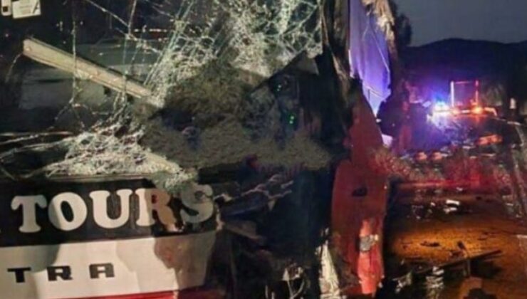 Hırvatistan’da Kosovalı yolcuları taşıyan otobüs kaza yaptı