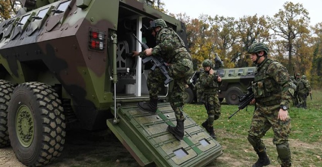 Sırbistan, son on yılda askeri harcamalarını üç kat artırdı
