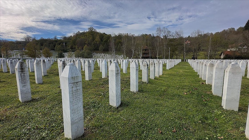 BM’nin Bosna Hersek’te yaşanan Srebrenitsa soykırımının inkarından endişe duyduğu belirtildi