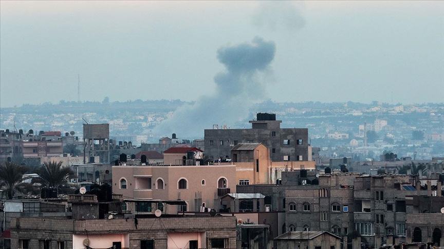 İsrail ordusu, son 24 saatte Gazze’de 100’den fazla yeri vurdu