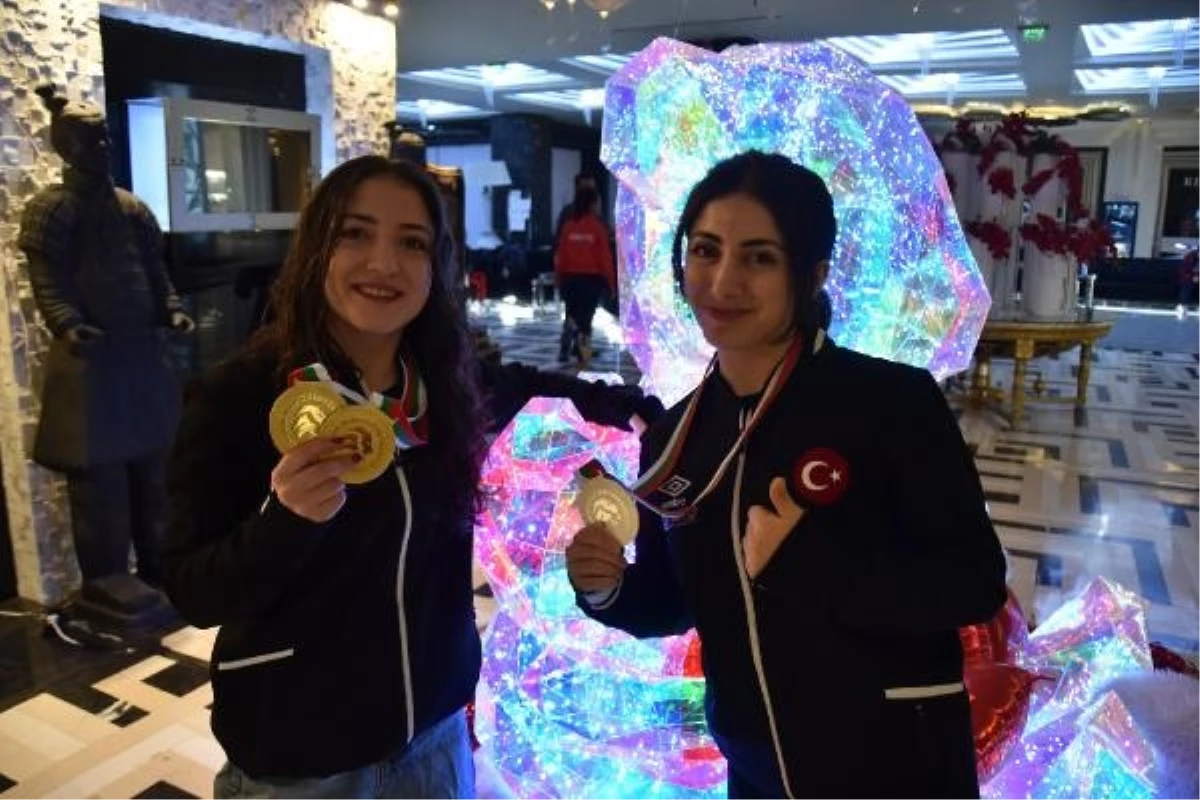 Türk halterciler Bulgaristan’da büyük başarı elde etti