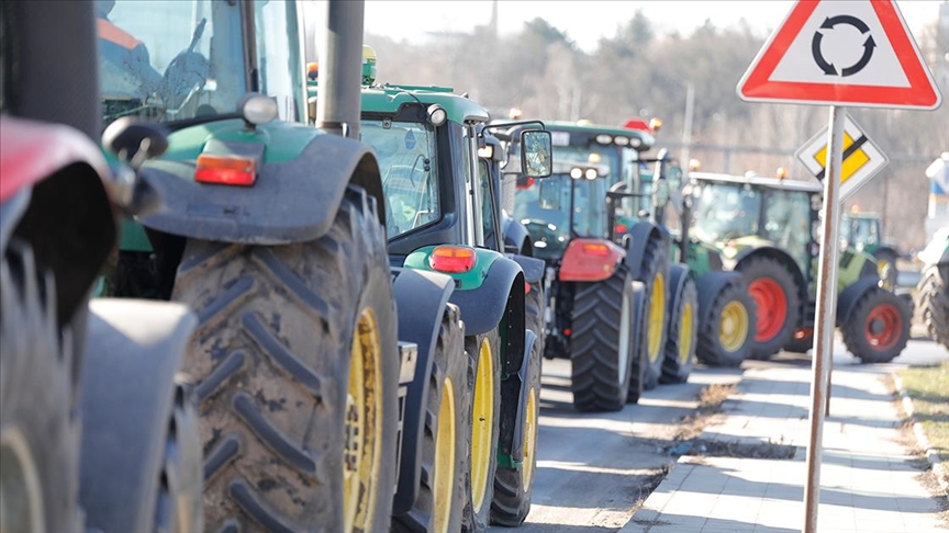 Bulgaristan’da tarım sektörü çalışanları ülke genelinde protestolar düzenledi