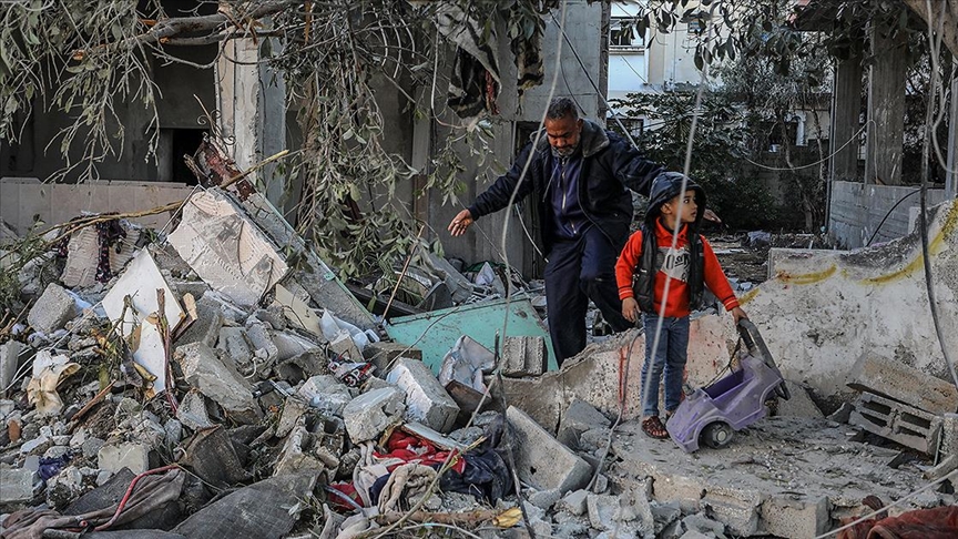 İsrail, Gazze Şeridi’ne yönelik saldırılarını 121. gününde de yoğun şekilde sürdürüyor