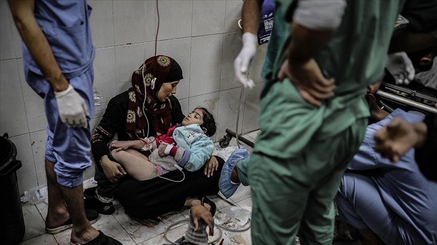 Gazze’deki Sağlık Bakanlığı: İsrail güçleri çekildiği Nasır Hastanesine yeniden baskın düzenledi