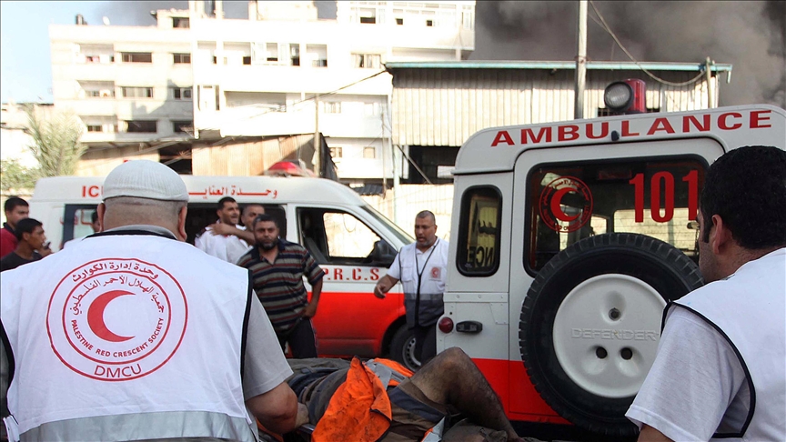 Filistin Kızılayı: İsrail güçleri Gazze’de bir sağlık görevlisini daha öldürdü