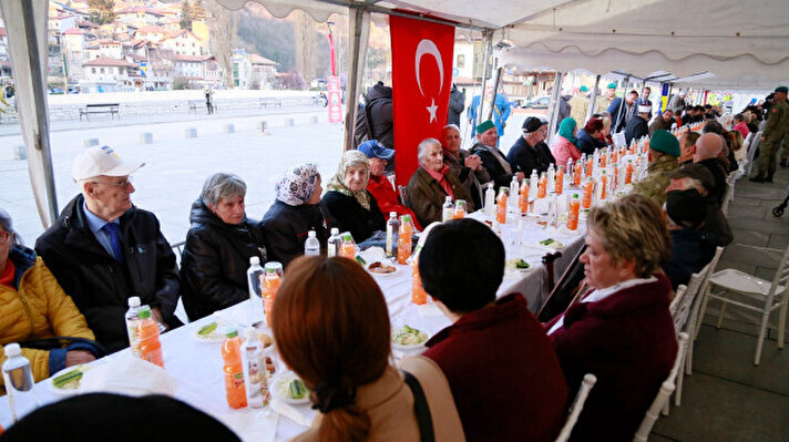 Mehmetçik’ten Bosna Hersek’te iftar programı düzenledi