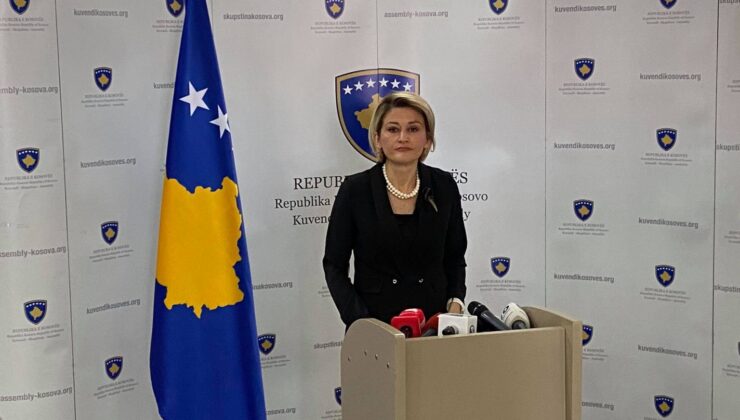 İktidardaki VV, AB’nin Kosova’ya yönelik yaptırımlarını anlamsız buluyor