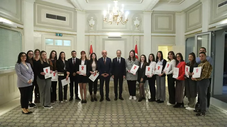 Sırbistan’daki Türkçe kurslarına katılanlara sertifikaları verildi