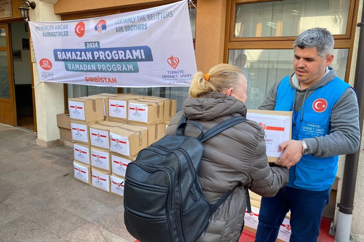 TDV ve DİTİB, Sırbistan’da ihtiyaç sahiplerine yardım ulaştırdı