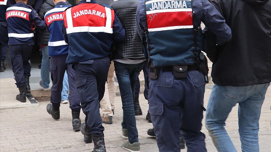 Edirne’de Yunanistan’a kaçmaya çalışan 14 terör örgütü üyesi yakalandı