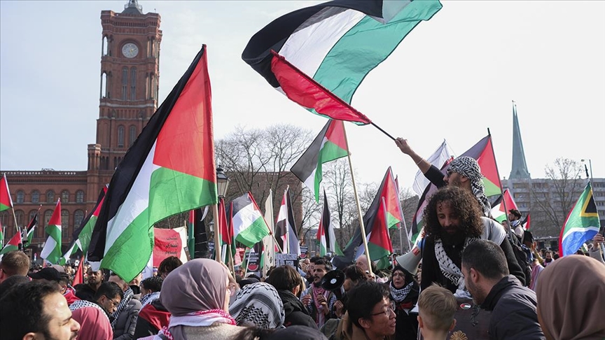 Avrupa’da Filistin’e destek gösterileri sürüyor