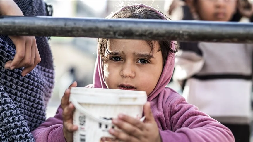 Gazze’de açlık ve ilaç eksikliği nedeniyle ölenlerin sayısı 30’a çıktı