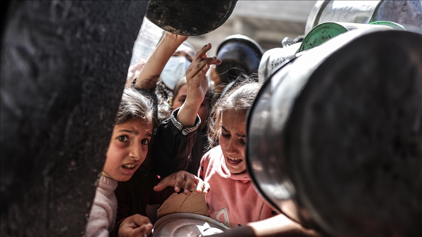 Gazze Şeridi’nde “açlık ve susuzluktan” ölenlerin sayısı 20’ye yükseldi