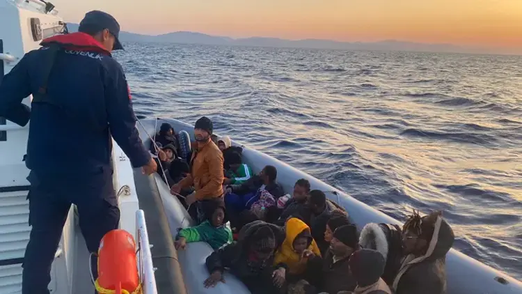 Bodrum’da Yunanistan’ın geri ittiği kaçak göçmenler kurtarıldı