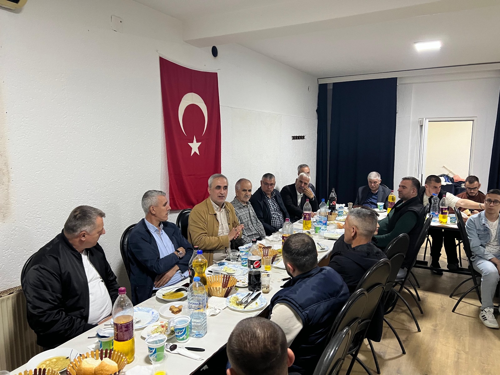 Kumanova Türkleri bu ramazanda da iftar sofrasında buluştu