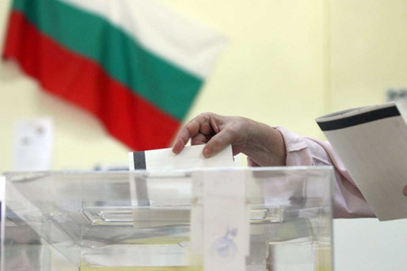 “AB üyesi olmayan ülkelerdeki Bulgaristan vatandaşları yalnızca Halk Meclisi seçimleri için oy kullanacak”