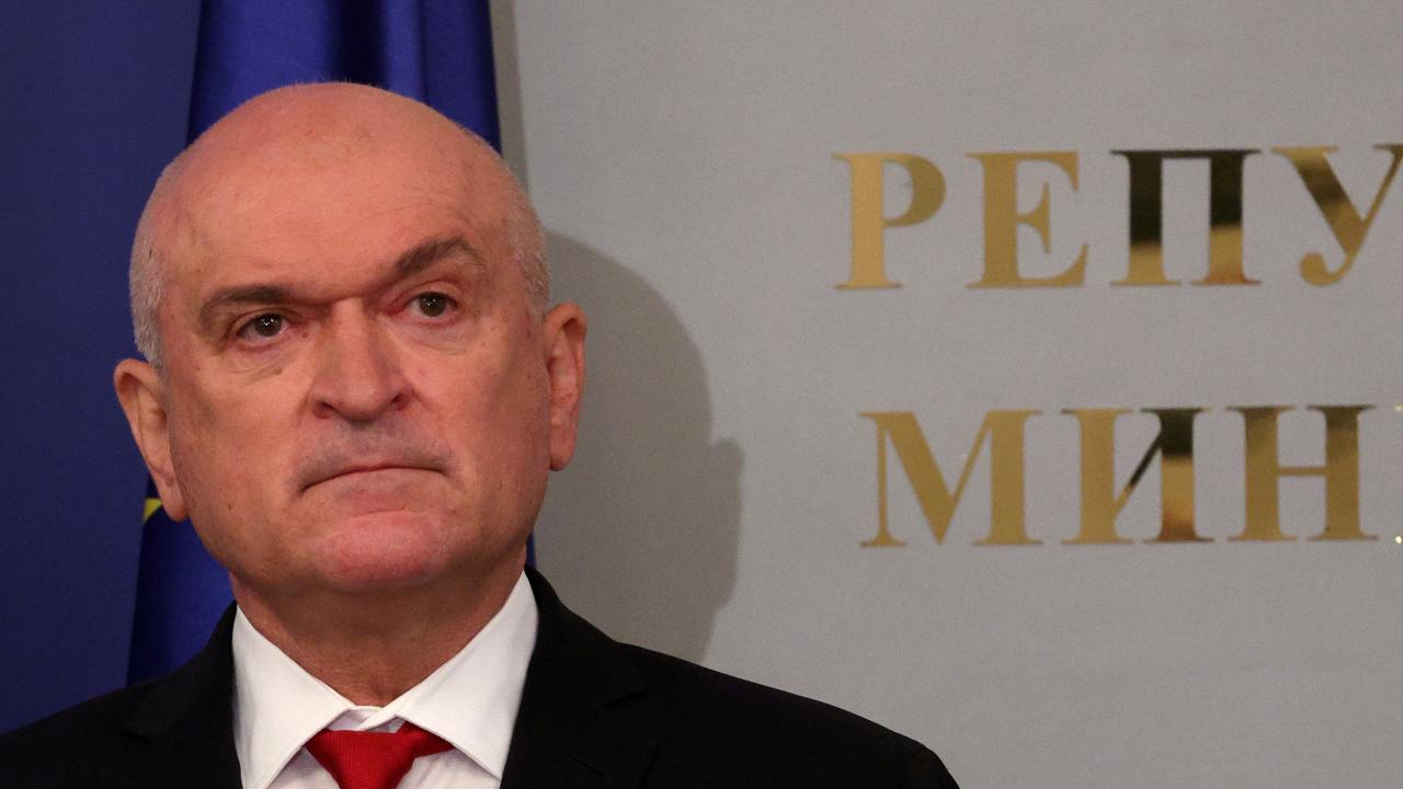 Bulgaristan’daki geçici hükümette başbakan, dışişleri bakanlığı da yapacak