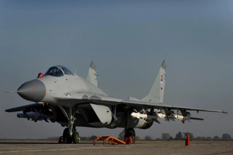 Sırbistan Rusya’dan MIG-29 savaş uçağı satın alacak