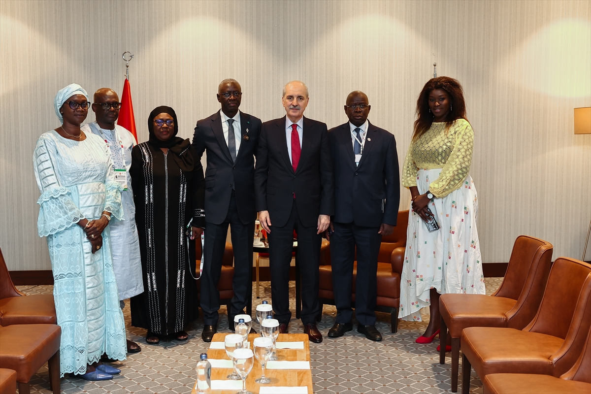 TBMM Başkanı Kurtulmuş, Bosna Hersek, Somali ve Senegal meclis başkanlarıyla görüştü