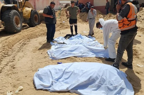 Gazze’deki Nasır Hastanesi’nde bulunan toplu mezarlardan çıkarılan ceset sayısı 392’ye yükseldi