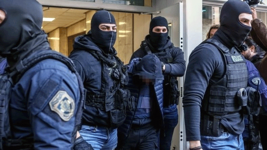 Kırmızı bültenle aranan suç örgütü elebaşı Yunanistan’da yakalandı