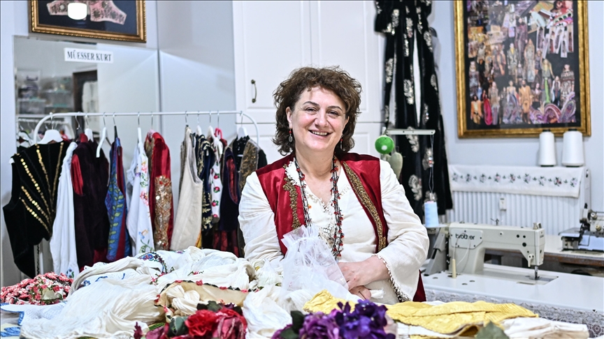 30 yıldır topladığı asırlık Balkan kıyafetleriyle “Göç Müzesi” kurmak istiyor