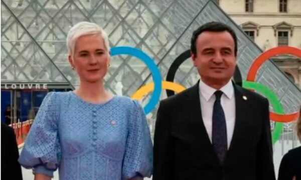 Kurti, Olimpiyatlarda Kosovalı sporcuları desteklemek için eşiyle birlikte Paris’te