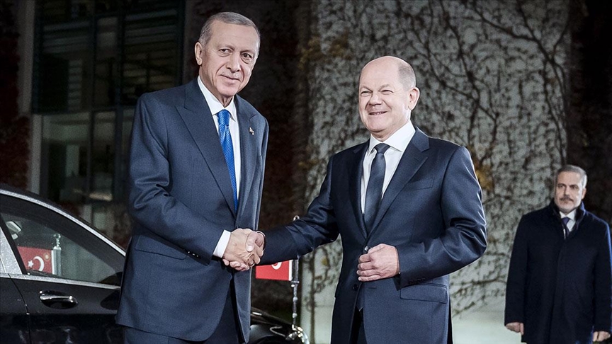 Scholz, Cumhurbaşkanı Erdoğan’ın Türkiye-Hollanda maçını izleyecek olmasından memnuniyet duyuyor