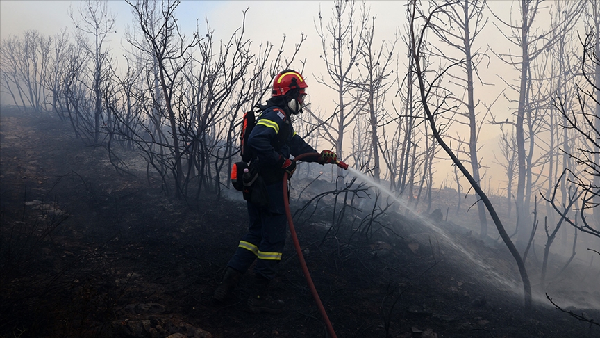 Yunanistan’da son 24 saatte çıkan 45 orman yangınından 31’i kontrol altına alındı