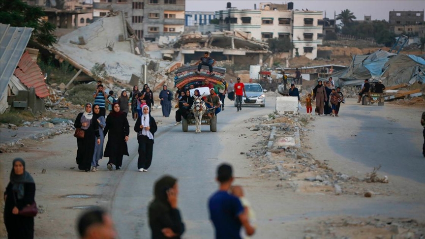 İsrail, yerinden ettiği 2,3 milyon kişiyi Gazze’nin yüzde 14’lük kısmına hapsetmeye çalışıyor