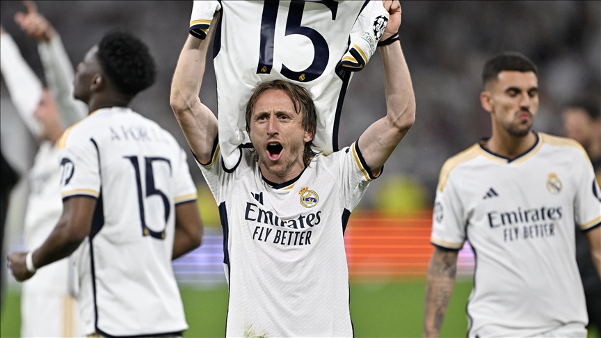 Hırvat futbolcu Modric, Real Madrid’le sözleşmesini uzattı