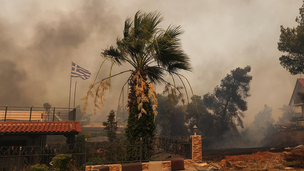 Yunanistan’da ani hava değişiklikleri nedeniyle Sivil Koruma Bakanlığı alarm durumunda
