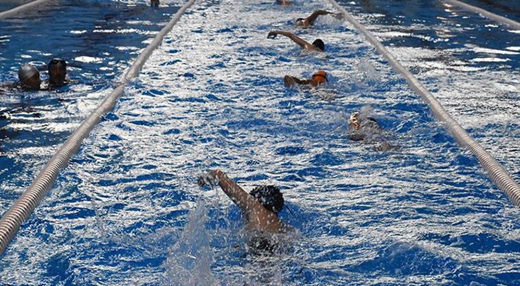 Türk yüzücülerden Karadağ’da 47 madalya