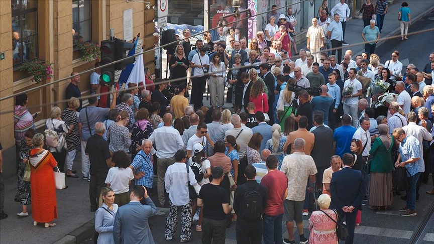 Bosna Hersek’te 29 yıl önce pazar yerinde katledilenler törenle anıldı