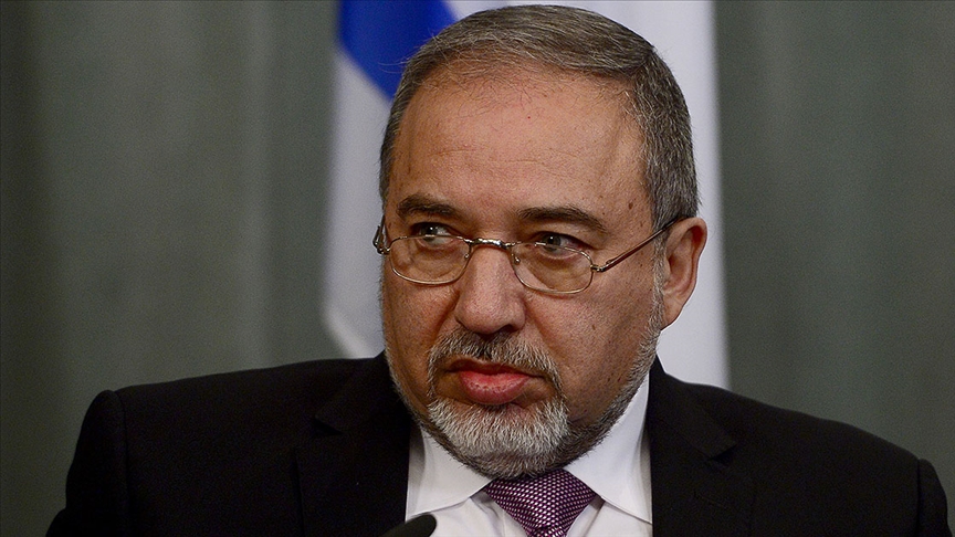 Eski İsrail Savunma Bakanı Liberman: Gazze’ye tüm insani yardımlar bugün durdurulmalıdır