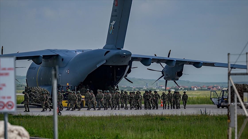 NATO’nun görevlendirdiği Türk ihtiyat taburunun Kosova’ya intikali tamamlandı