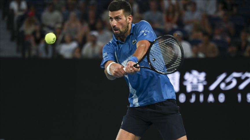 Avustralya Açık’ta Alcaraz’ı yenen Djokovic, yarı finale çıktı