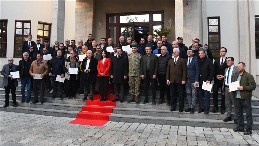 TİKA’dan Kosovalı arıcılara eğitim desteği