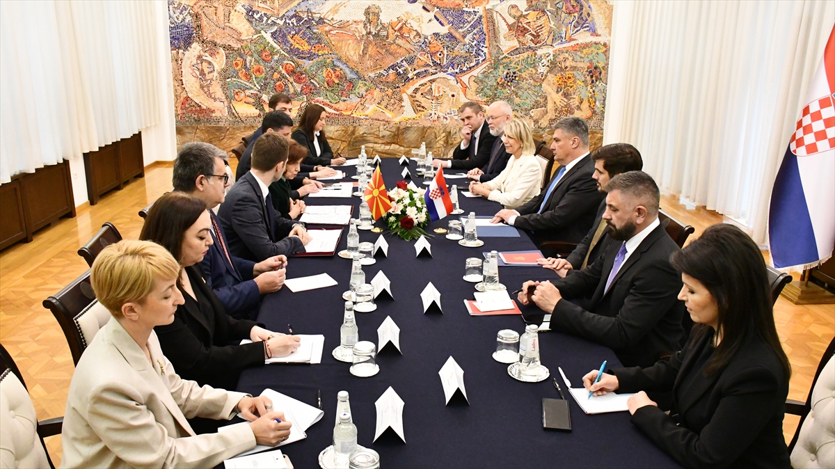 Kuzey Makedonya, AB üyelik sürecinde Hırvatistan’ın desteğini önemsiyor